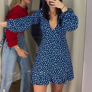 Planet blue long sleeve mini dress
